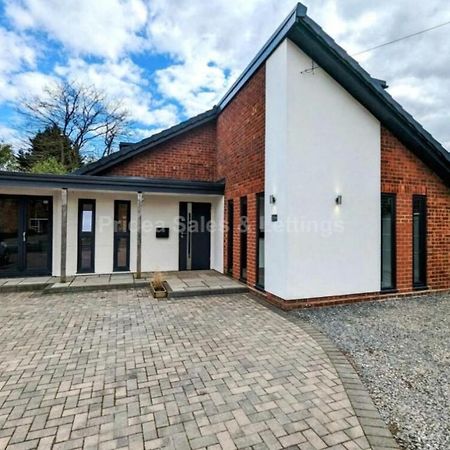 J'S B&B Branston Esterno foto